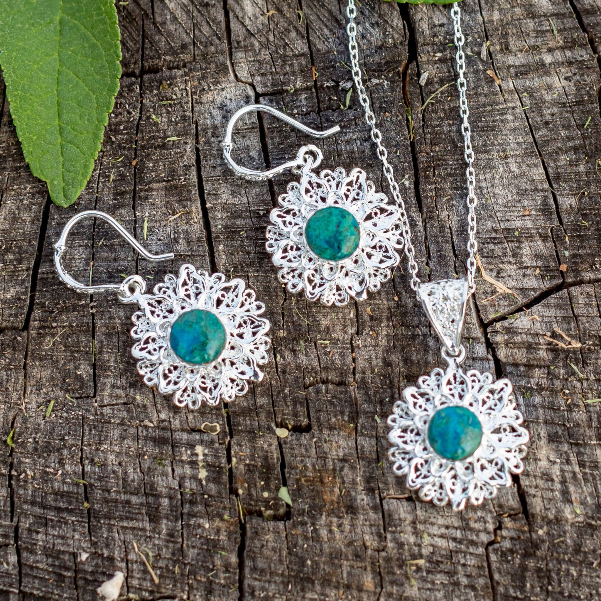 Silver Filigree Necklace and Earring Set