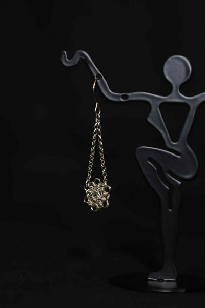 Daisy Beth Wire Crochet Flower Earrings